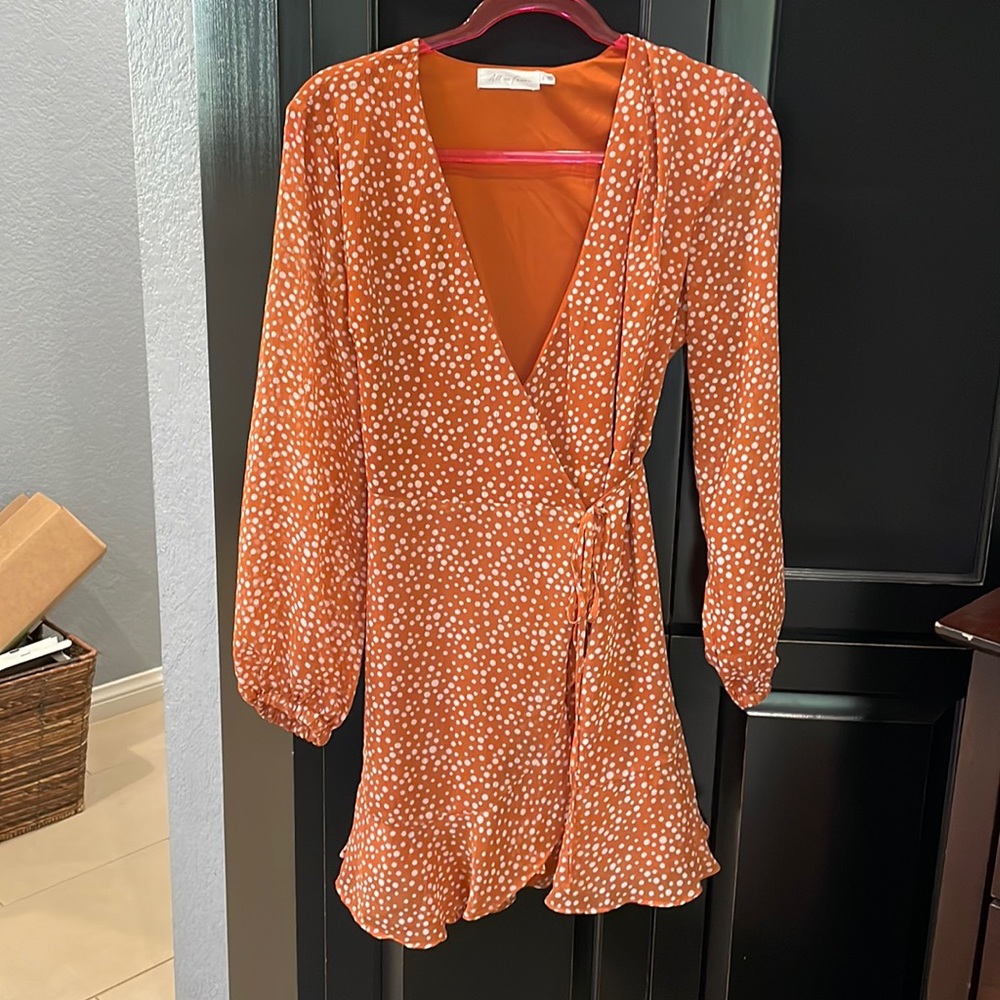 Long-sleeved dress